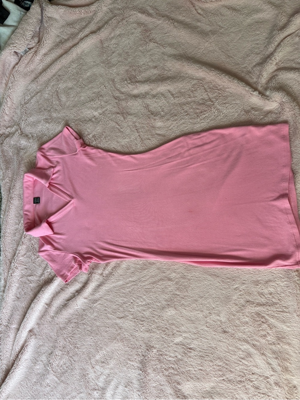 SHEIN Pink Short Sleeve Polo Crop Top